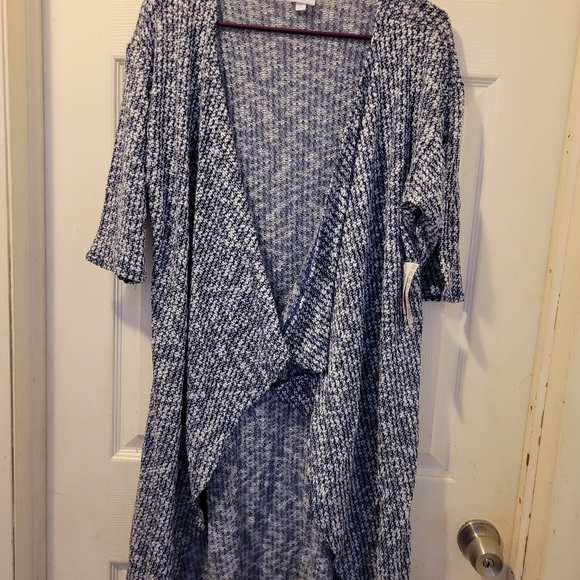LuLaRoe Shirley cover all